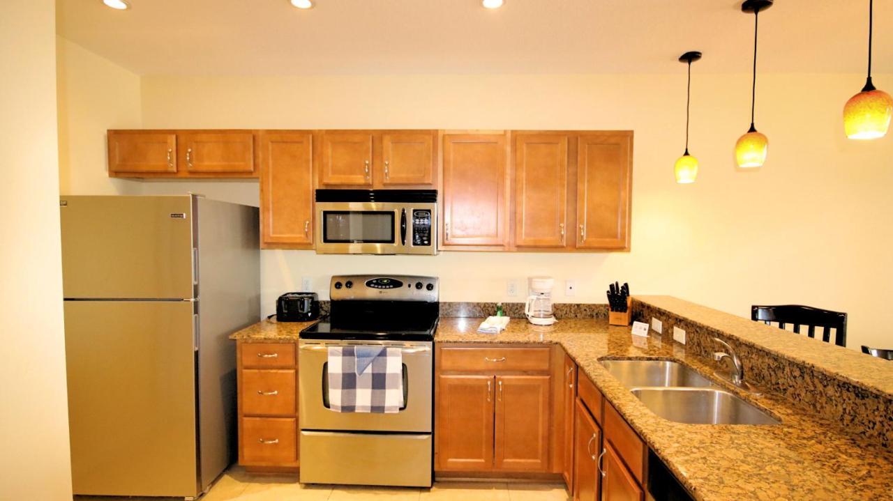 Johns Pass Condo'S- Fully Remote St. Pete Beach Exteriör bild
