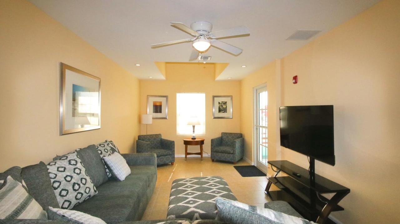Johns Pass Condo'S- Fully Remote St. Pete Beach Exteriör bild